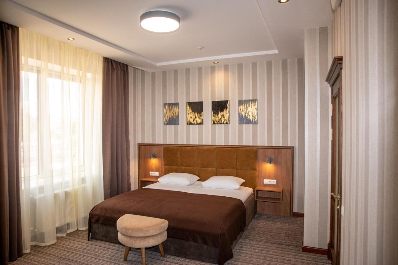 Optima Collection Aurora 3* Krzywy Róg